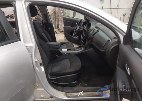 2014 Kia Sportage Lx z USA, uszkodzony, nr VIN KNDPBCAC5E7642795